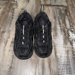 Nike Kids Black Sneakers